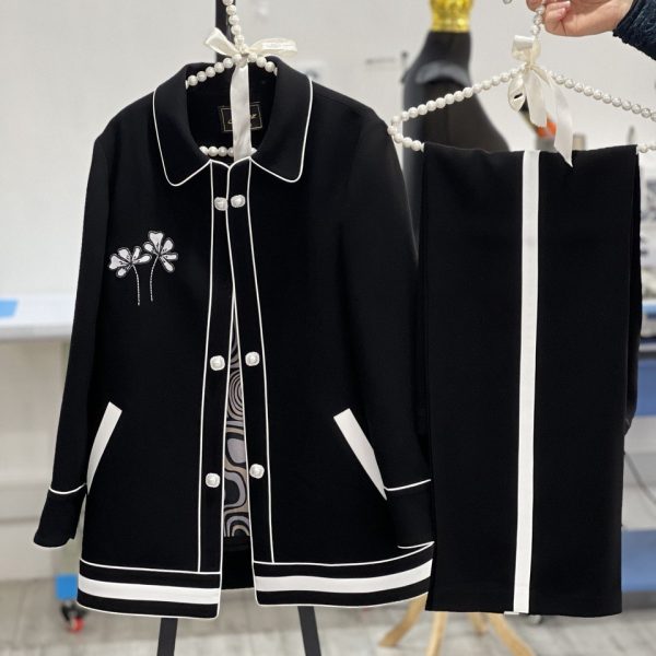 گلایل - کت و شلوار