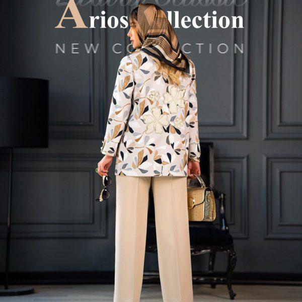 آنیسا طلایی - کت و شلوار