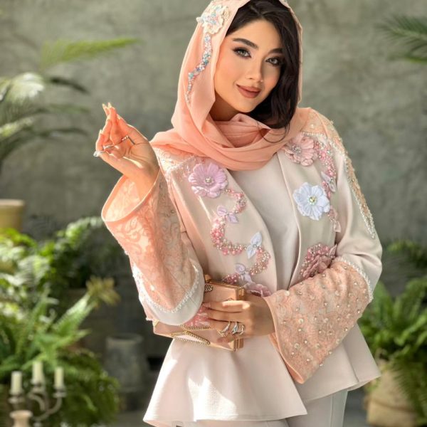 شوکا- کت و شلوار