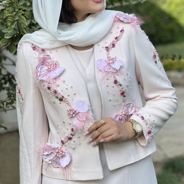 پرواز - کت و سارافون صورتی